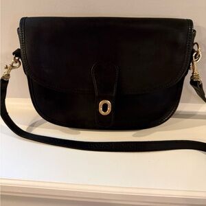 Classic Vintage Black Leather crossbody Bag with turn lock closure